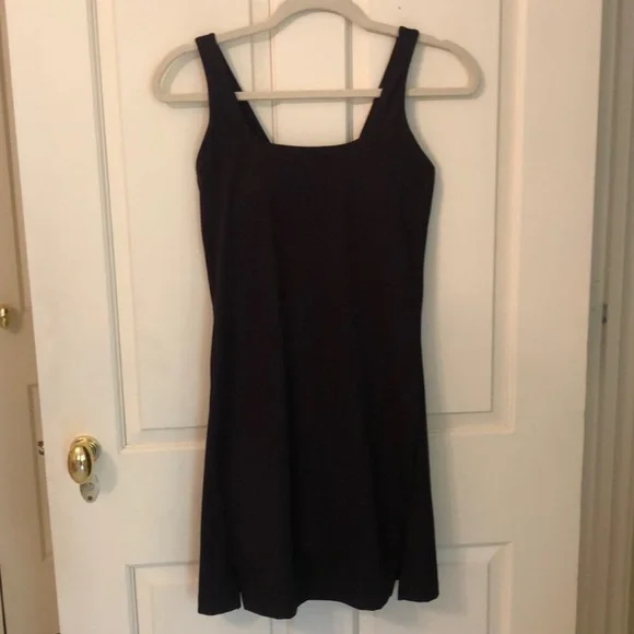 Old Navy Powersoft Exercise Dress - Picture 1 of 6